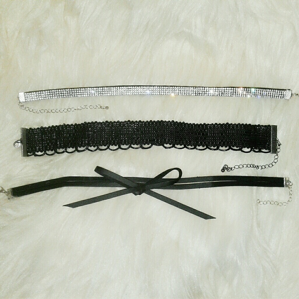 Three Chokers